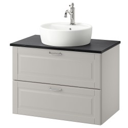 GODMORGON/TOLKEN lavabo dolabı kombinasyonu, açık gri-siyah mermer görünüm
